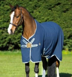 Rambo® Helix Sheet With New Disc Front Closure (No Fill) -Equestrian Supplies Shop 10095 NAVYSILVER l