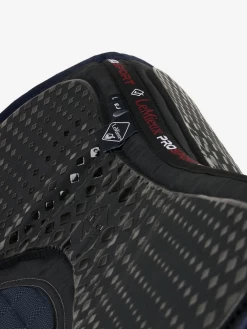 Self-Cool Grip Jump Pad - White -Equestrian Supplies Shop IT02829 B